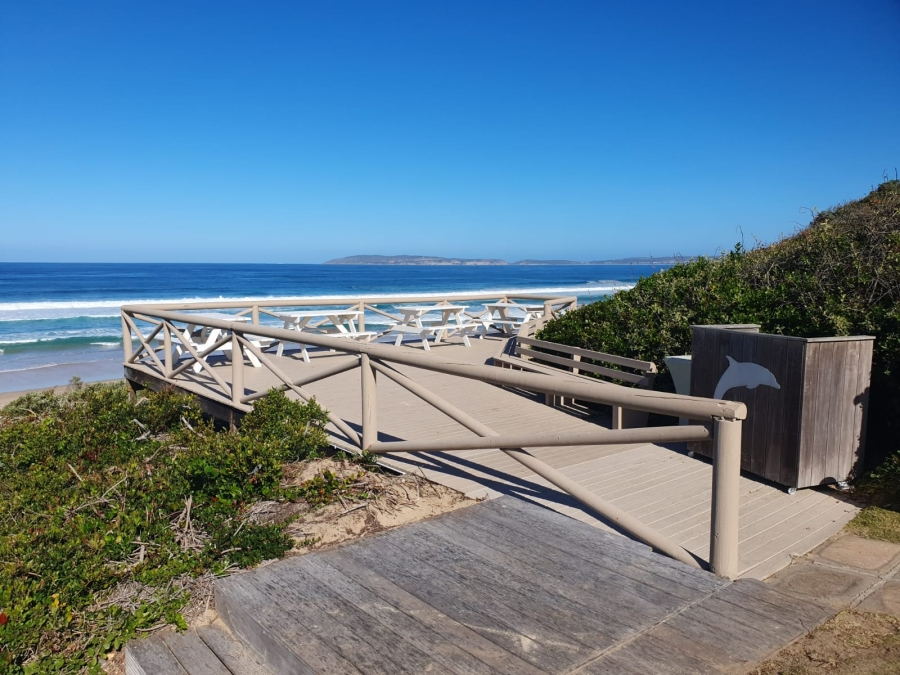 4 Bedroom Property for Sale in Keurboomstrand Western Cape